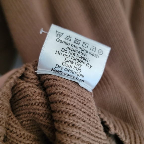 Mr. Mittens Buttoned Maxi Cardigan in Brown Sugar OS - Picture 5 of 7